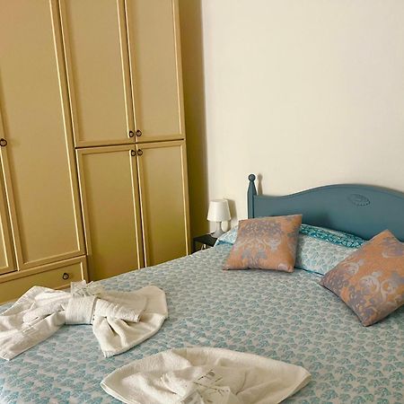 Apartamento Cattleya Mola di Bari Exterior foto